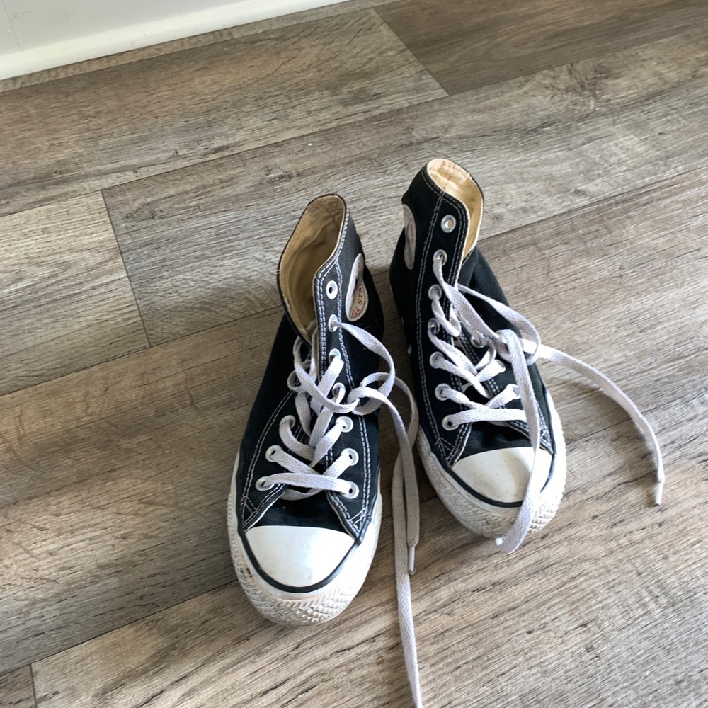 black high top converse